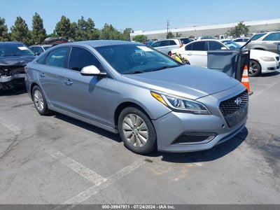 HYUNDAI SONATA HYBRID 2016
