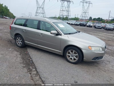 VOLVO V70 2010