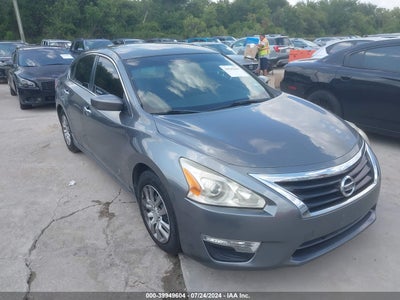 NISSAN ALTIMA 2015