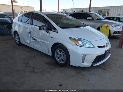 TOYOTA PRIUS 2013