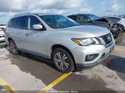 NISSAN PATHFINDER 2018