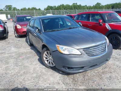 CHRYSLER 200 2012