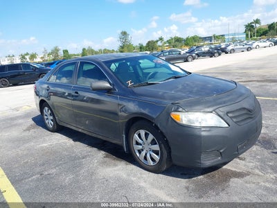 TOYOTA CAMRY 2010