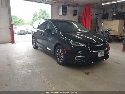 CHRYSLER PACIFICA HYBRID 2024