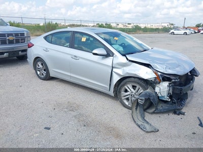 HYUNDAI ELANTRA 2019
