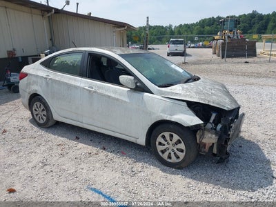 HYUNDAI ACCENT 2015