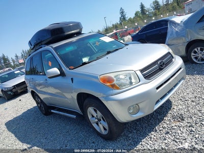 TOYOTA RAV4 2005
