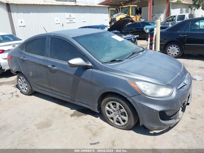 HYUNDAI ACCENT 2012