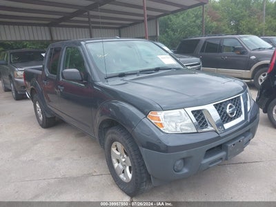 NISSAN FRONTIER 2013