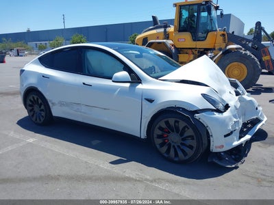 TESLA MODEL Y 2023
