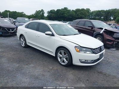 VOLKSWAGEN PASSAT 2014