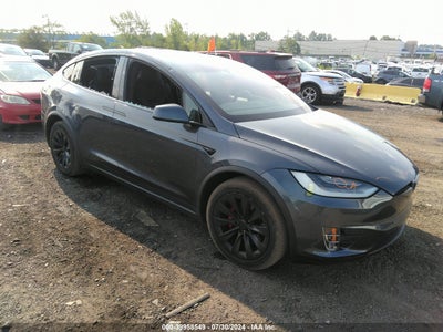 TESLA MODEL X 2020