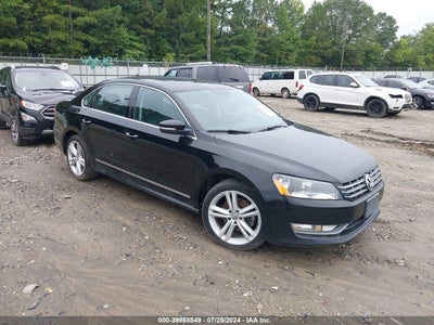 VOLKSWAGEN PASSAT 2013
