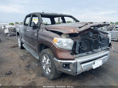 TOYOTA TUNDRA 2015