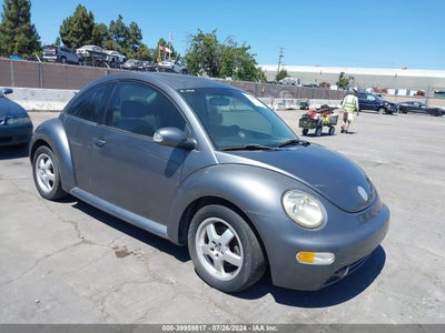 VOLKSWAGEN NEW BEETLE 2005