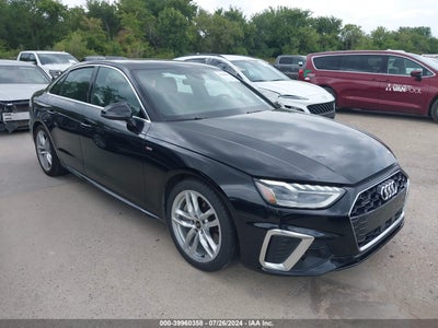 AUDI A4 2024