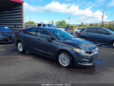 FORD FUSION HYBRID 2016