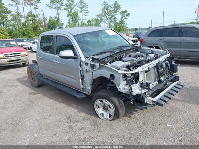 TOYOTA TACOMA 2018