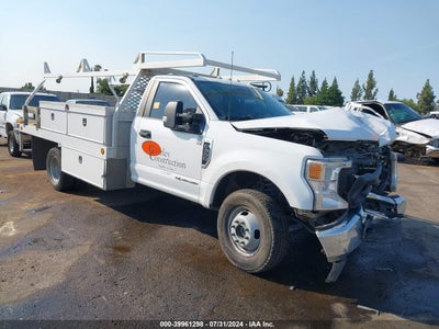 FORD F-350 CHASSIS 2022