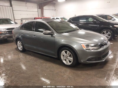 VOLKSWAGEN JETTA HYBRID 2013