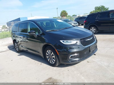 CHRYSLER PACIFICA HYBRID 2023
