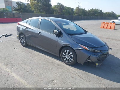 TOYOTA PRIUS PRIME 2021