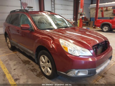 SUBARU OUTBACK 2011