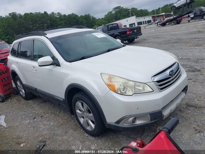 SUBARU OUTBACK 2011