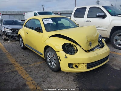 VOLKSWAGEN BEETLE 2015