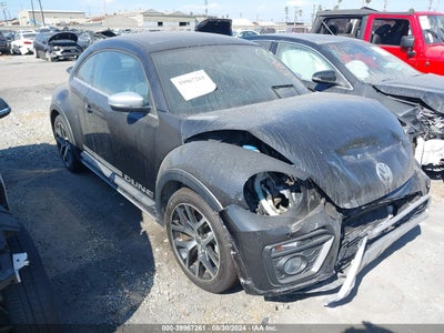 VOLKSWAGEN BEETLE 2016