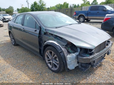 FORD FUSION HYBRID 2020