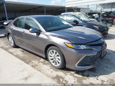 TOYOTA CAMRY 2023
