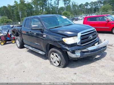 TOYOTA TUNDRA 2011