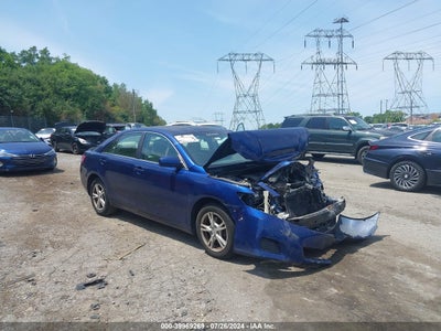 TOYOTA CAMRY 2010