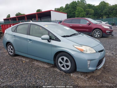 TOYOTA PRIUS 2014