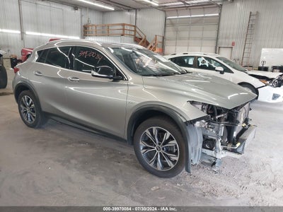 INFINITI QX30 2017