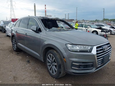 AUDI Q7 2017