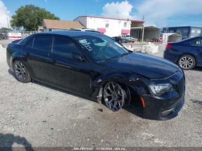 CHRYSLER 300 2017