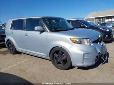SCION XB 2013