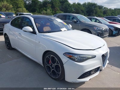 ALFA ROMEO GIULIA 2023