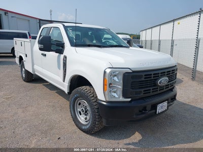 FORD F-250 2023