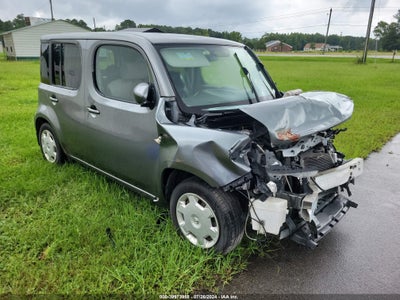 NISSAN CUBE 2010
