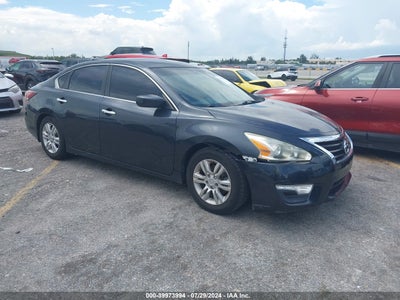 NISSAN ALTIMA 2015
