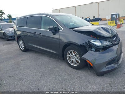CHRYSLER VOYAGER 2022