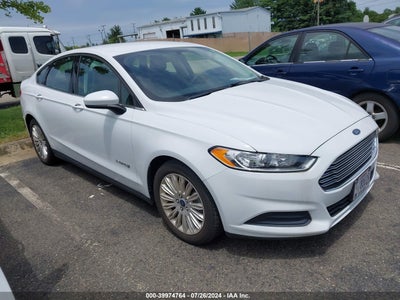 FORD FUSION HYBRID 2016