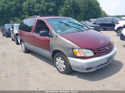 TOYOTA SIENNA 2003