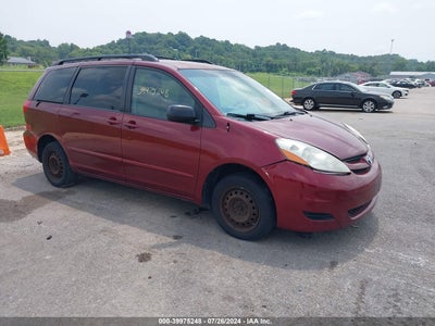 TOYOTA SIENNA 2009