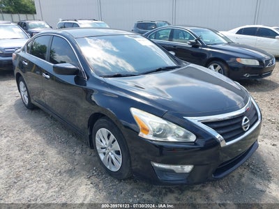 NISSAN ALTIMA 2015