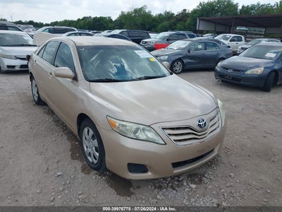 TOYOTA CAMRY 2010