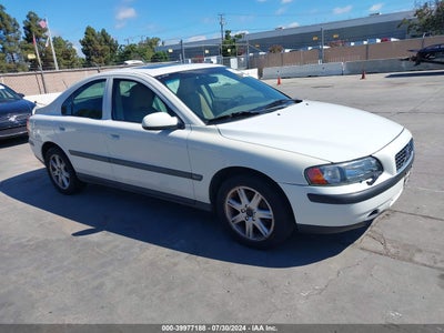VOLVO S60 2002